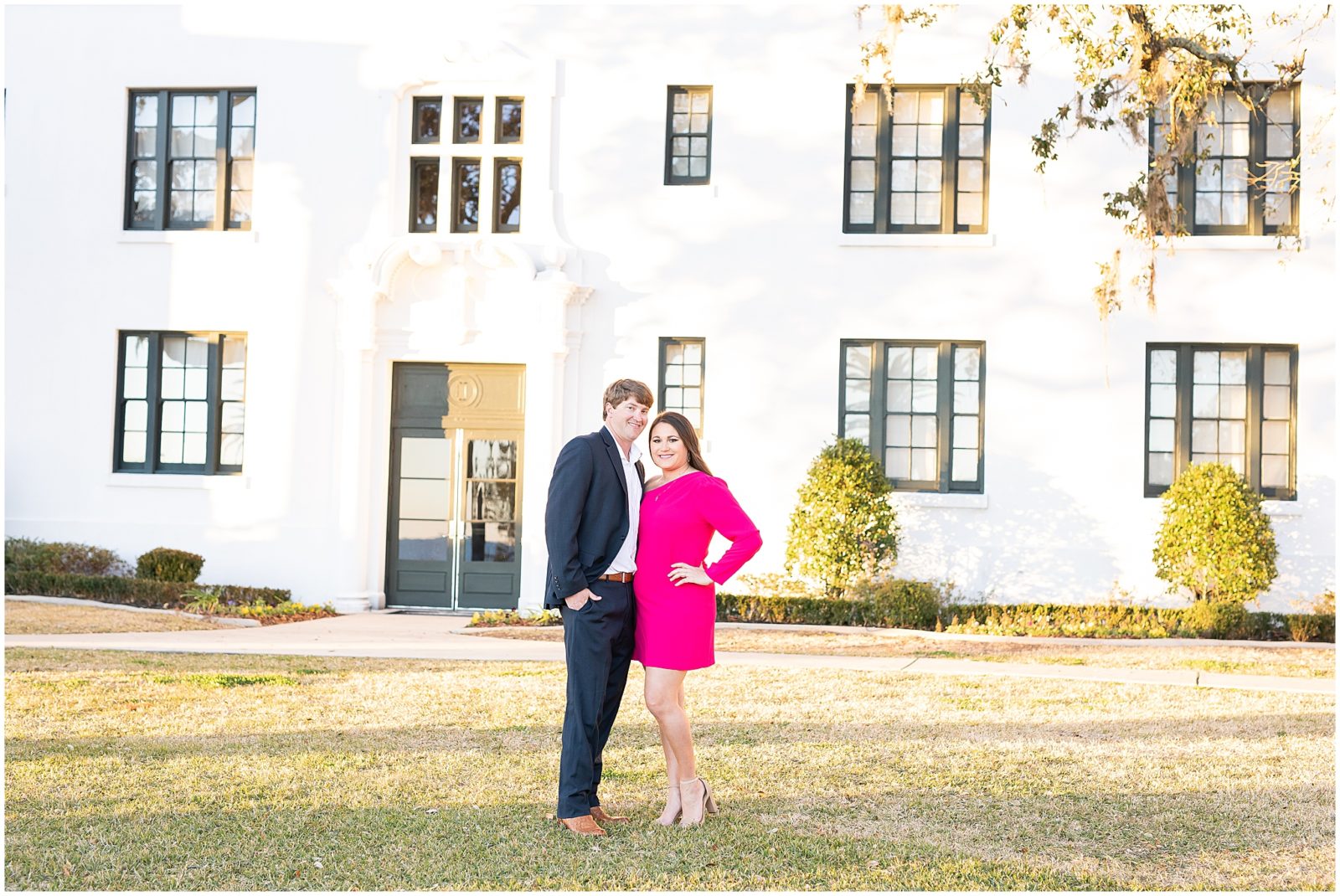 Engagament Portraits outside in Ocean Springs and Biloxi 